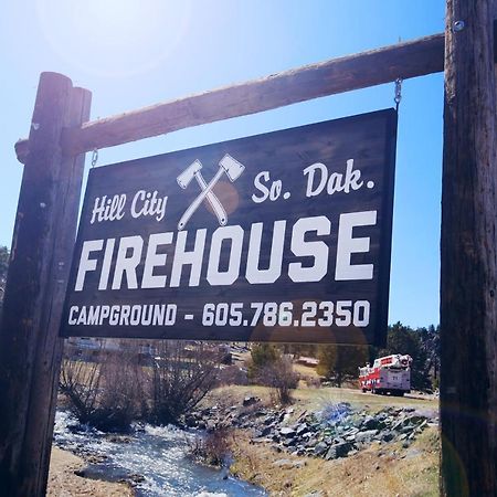 Firehouse Campground Hill City Exteriér fotografie